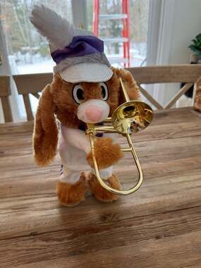 VERY RARE Gemmy Easter Musical Animated Bunny Rabbit Plush Stuffed Animal Toy *W